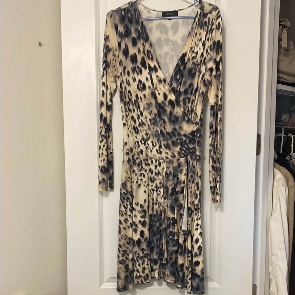 Karen Kane Black/blue Cream Long Sleeve Dress-ruched on the left-full skirt
